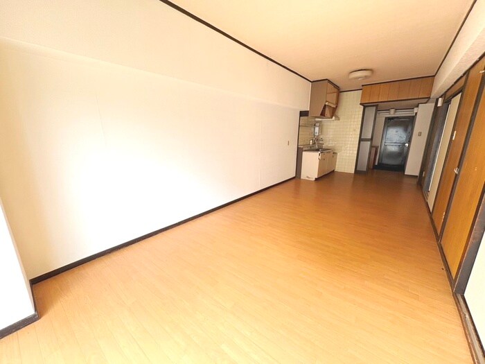 物件内観写真10　(居室)