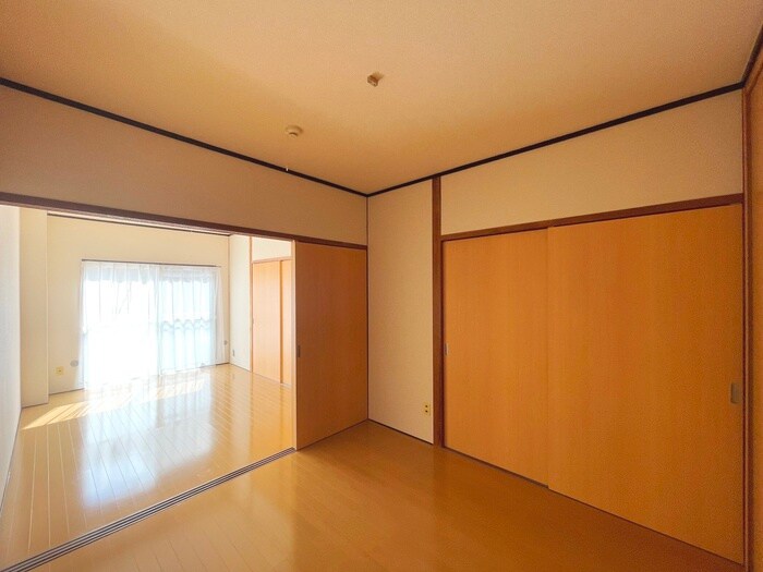 物件内観写真10　(居室)