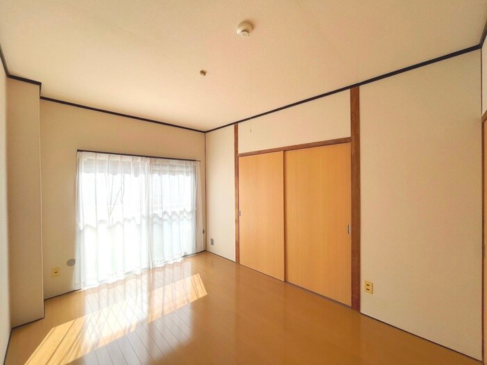 物件内観写真11　(居室)