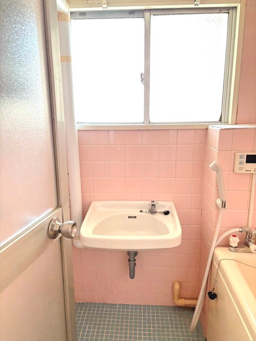 物件内観写真16　(洗面)