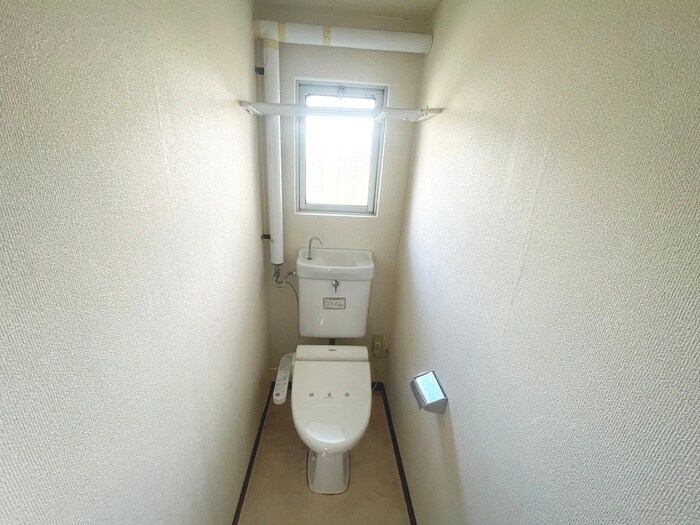 物件内観写真17　(トイレ)