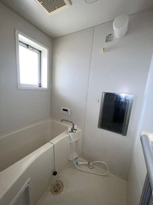 物件内観写真12　(バス／シャワールーム等)