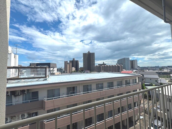 物件内観写真15　(室内からの展望)