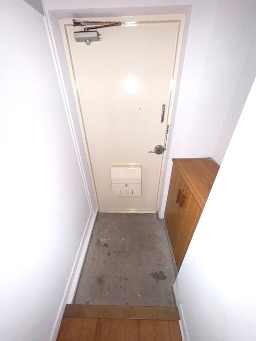 物件内観写真19　(玄関)