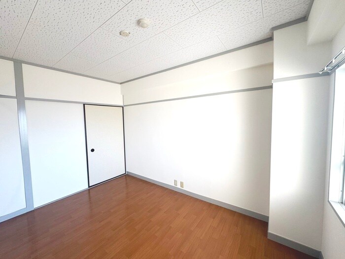 物件内観写真22　(居室)