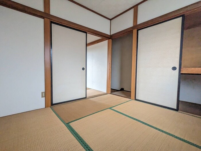 物件内観写真14　(居室)