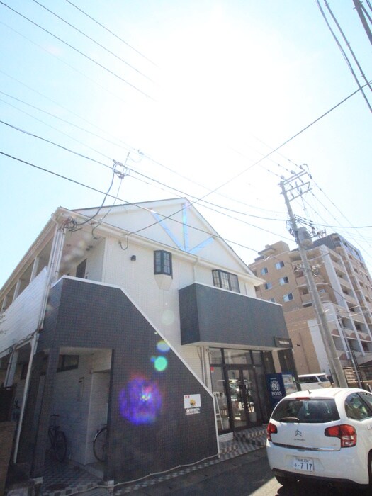 物件外観写真3　(外観写真)