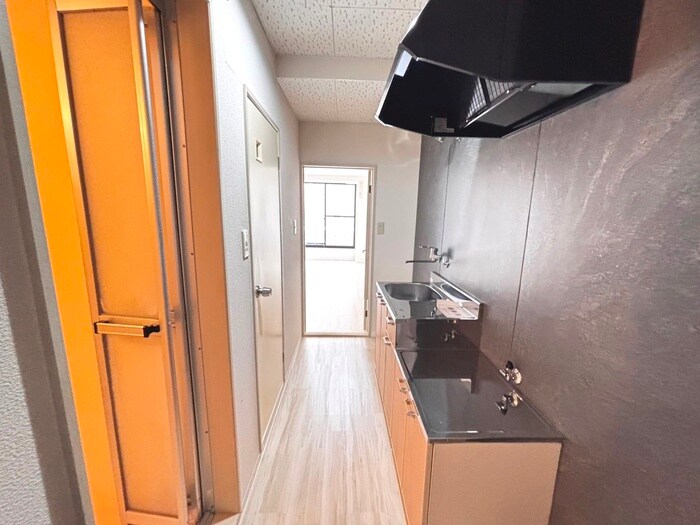 物件内観写真19　(廊下)