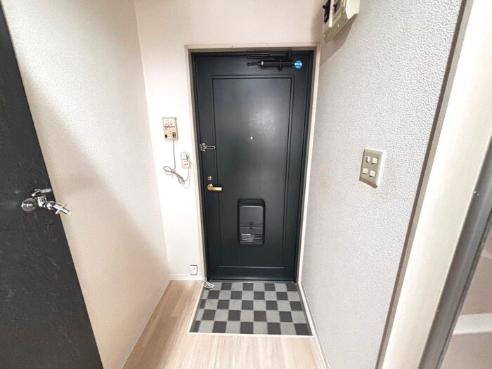 物件内観写真20　(玄関)