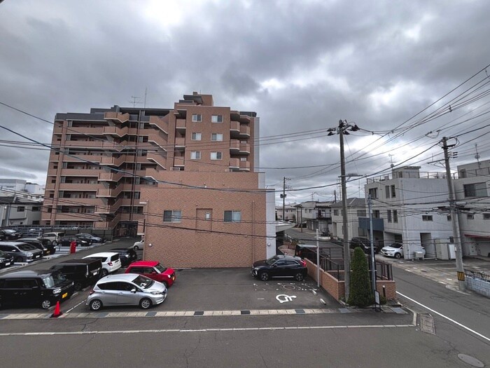 物件内観写真22　(室内からの展望)