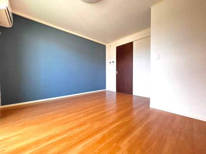 物件内観写真10　(居室)