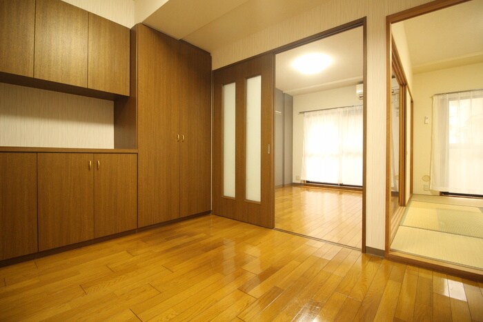 物件内観写真20　(居室)