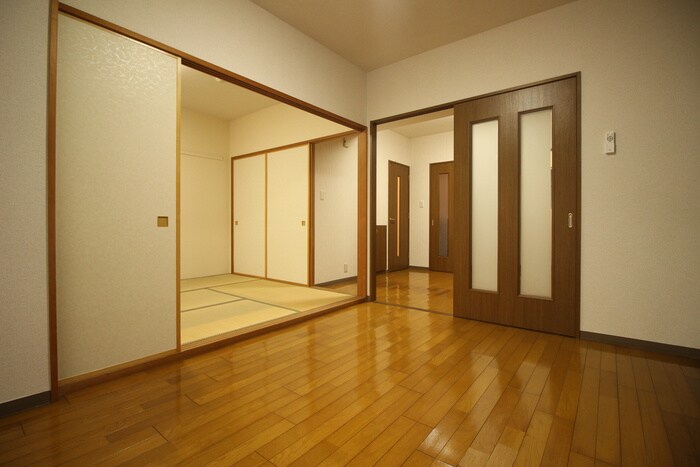 物件内観写真21　(居室)