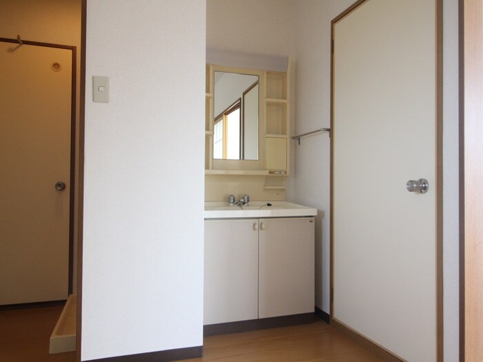 物件内観写真14　(洗面)