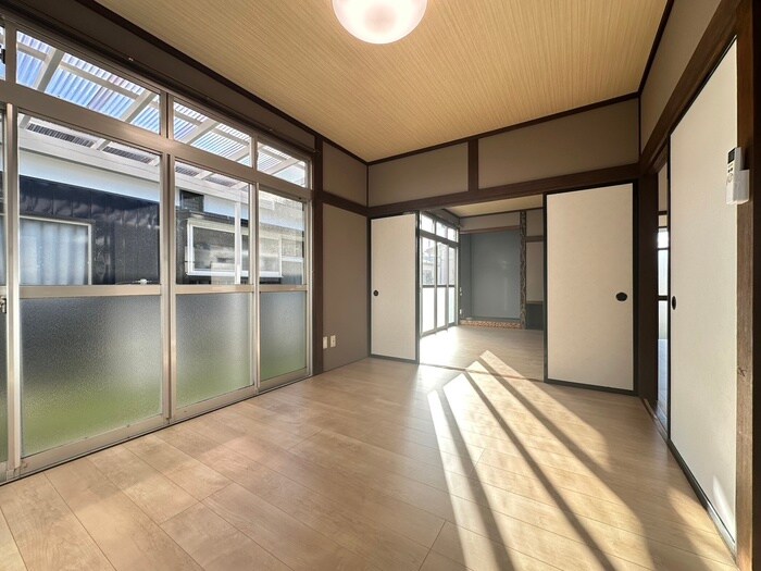 物件内観写真8　(居室)