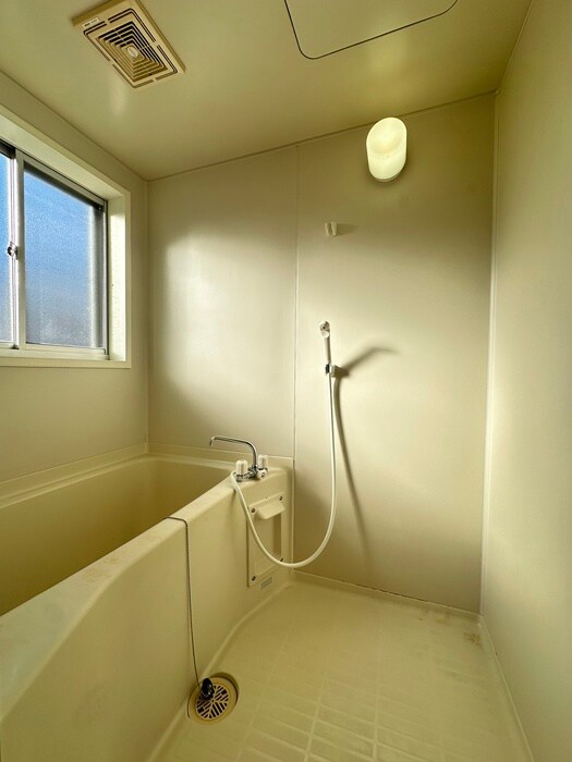 物件内観写真11　(バス／シャワールーム等)