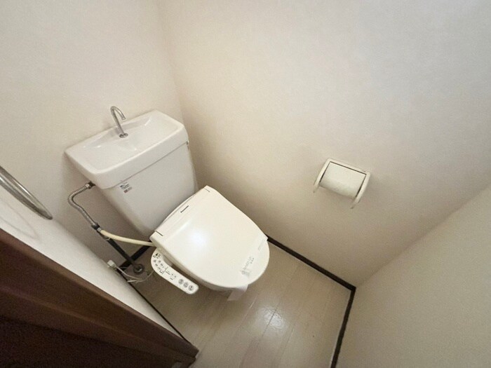 物件内観写真12　(トイレ)