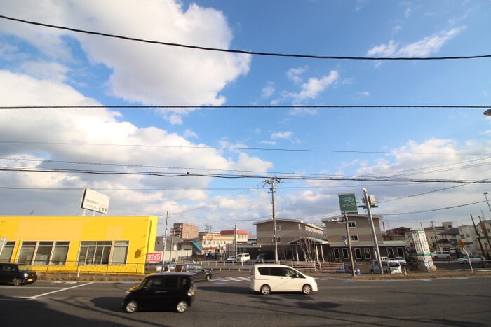 物件内観写真22　(室内からの展望)