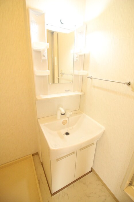 物件内観写真9　(洗面)