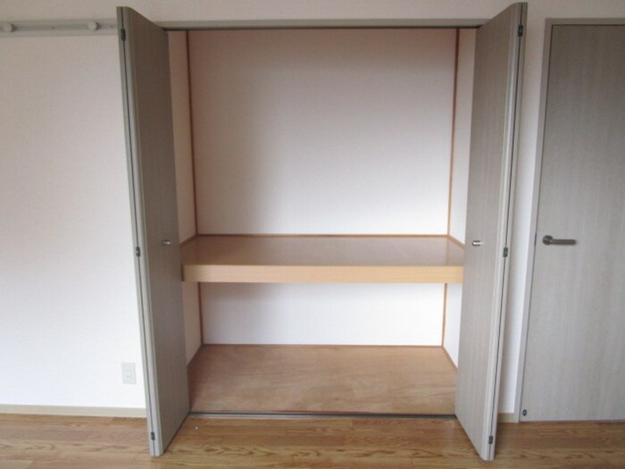 物件内観写真14　(収納)