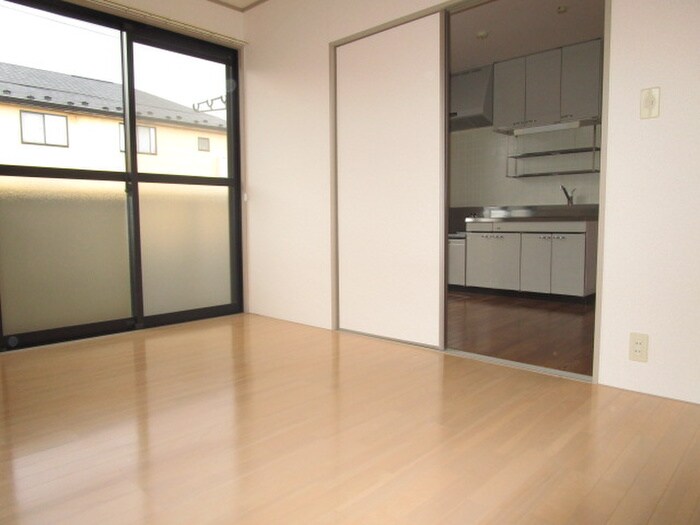 物件内観写真19　(居室)