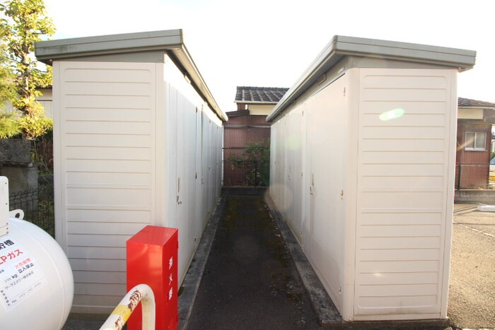 物件外観写真4　(建物設備)