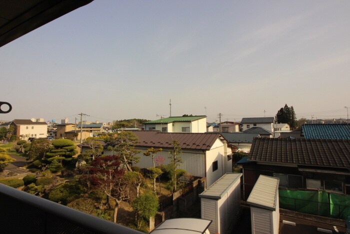 物件内観写真15　(室内からの展望)