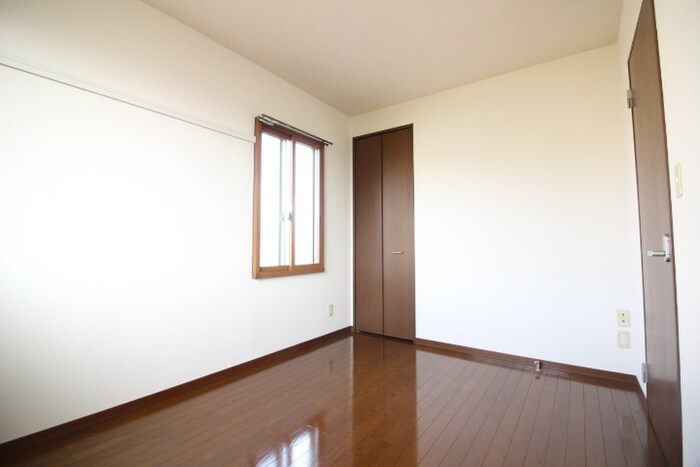 物件内観写真16　(居室)
