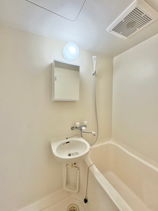 物件内観写真9　(バス／シャワールーム等)