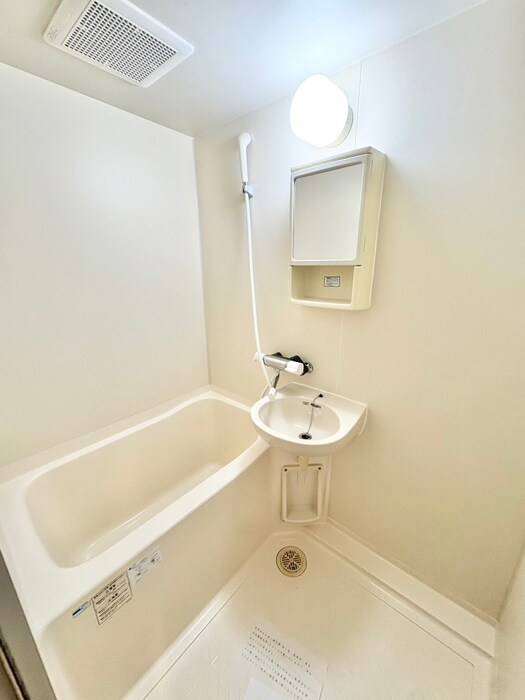 物件内観写真10　(洗面)