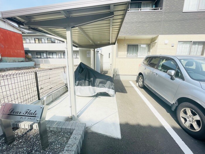 物件外観写真4　(駐輪場)