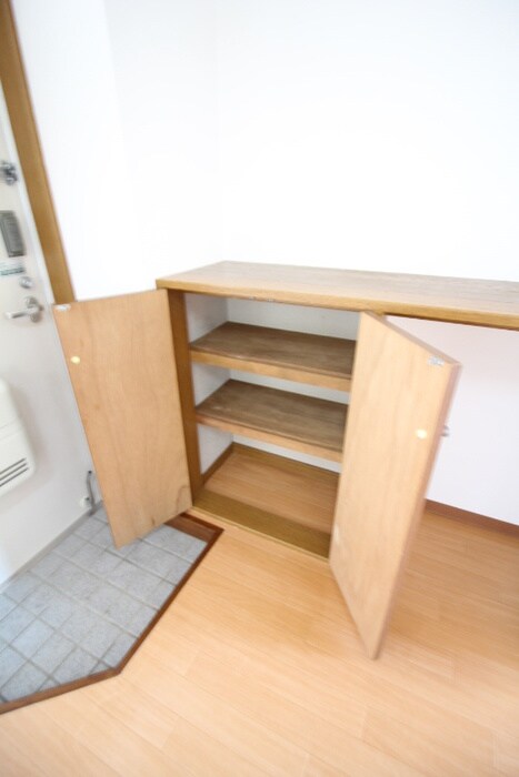 物件内観写真19　(靴箱)