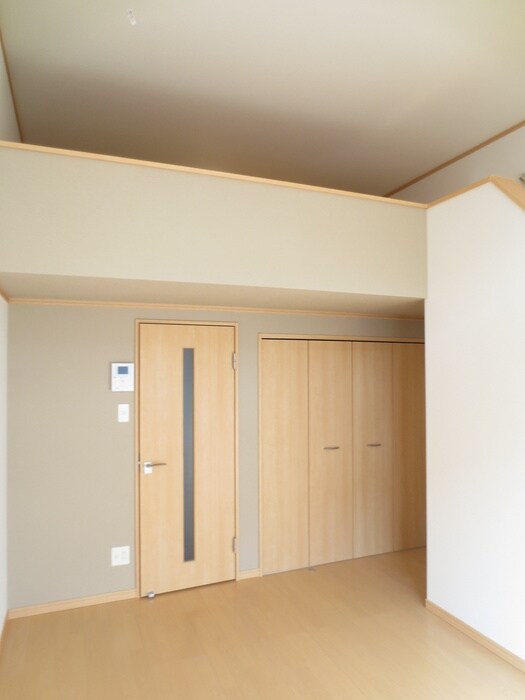 物件内観写真11　(居室)