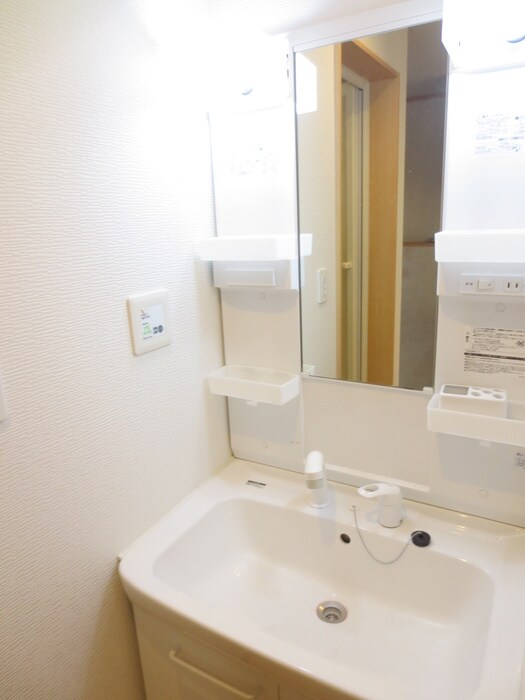 物件内観写真16　(洗面)