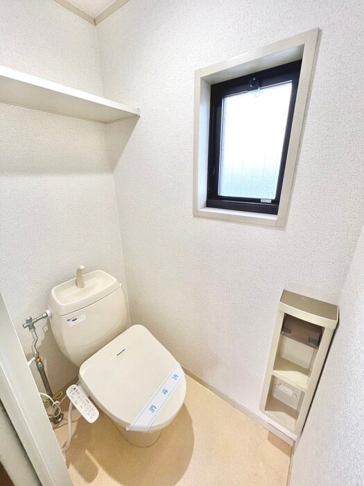 物件内観写真11　(トイレ)