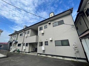 ファミール菅野外観写真