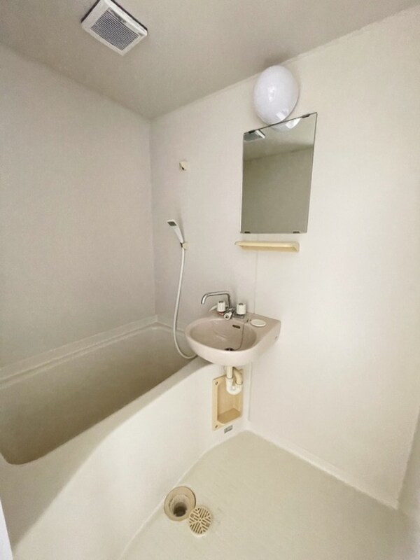 バス／シャワールーム等