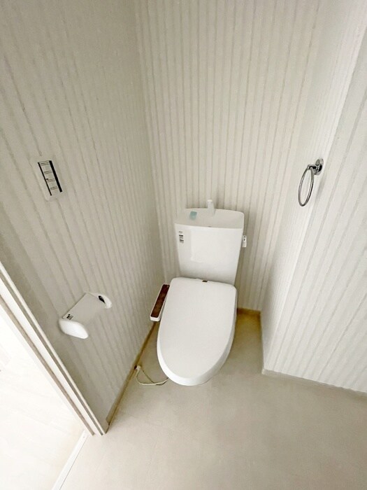 物件内観写真10　(トイレ)