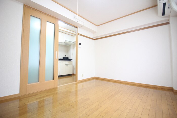 物件内観写真8　(廊下)