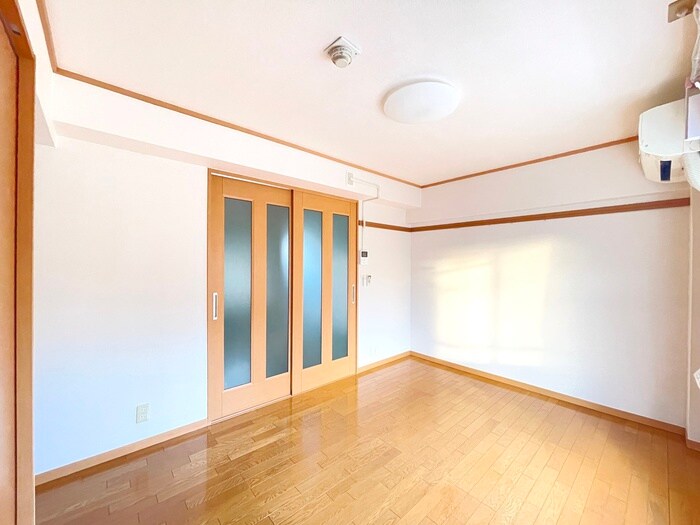 高野コーポの居室