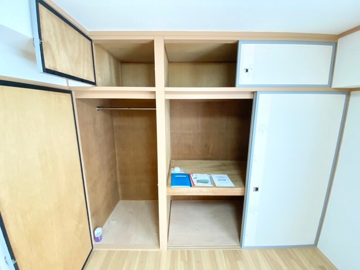 物件内観写真16　(収納)