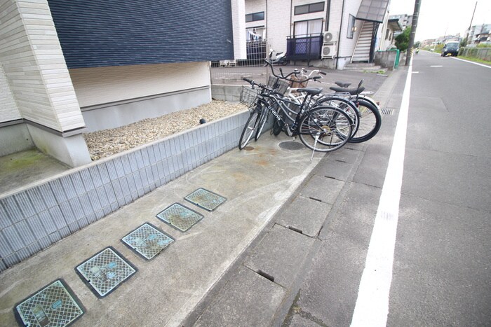 物件外観写真4　(外観写真)