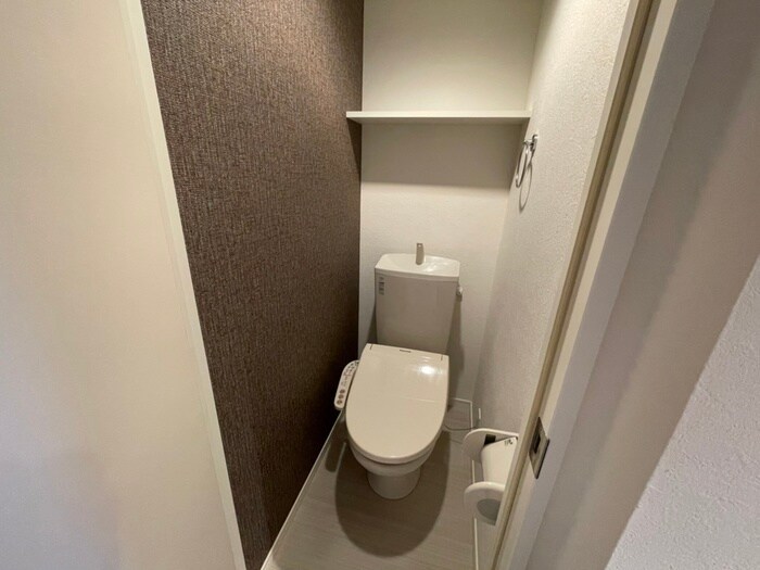 物件内観写真13　(トイレ)