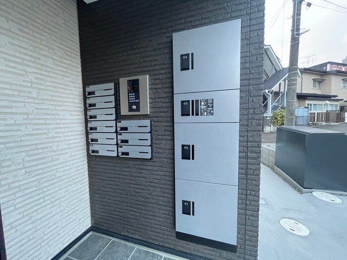 物件外観写真2　(建物設備)