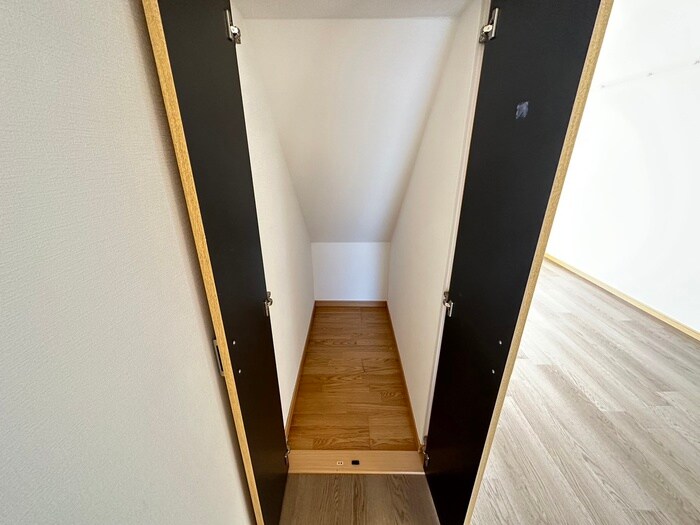 物件内観写真19　(収納)