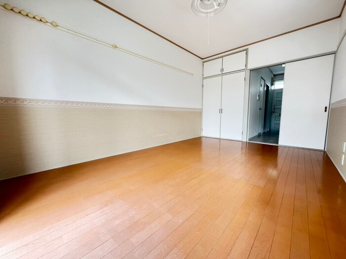 物件内観写真17　(居室)