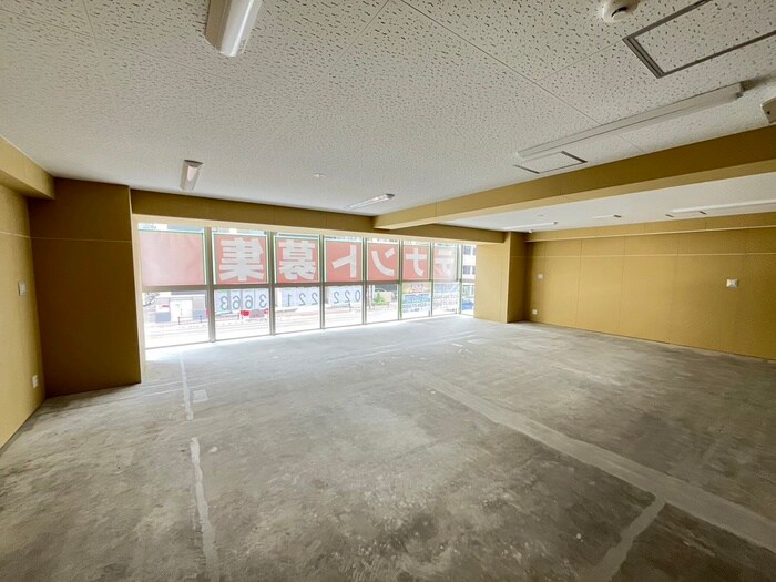 物件内観写真10　(居室)