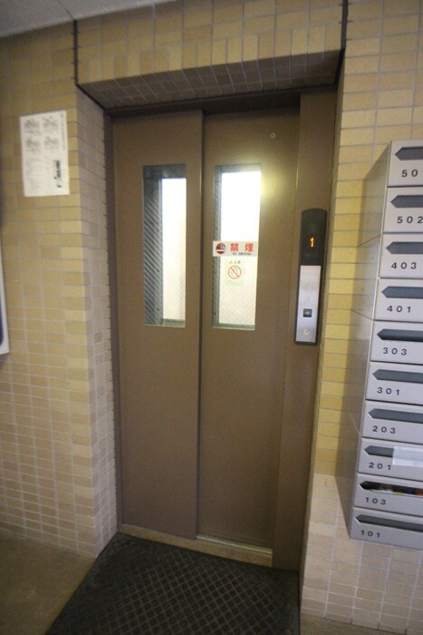 物件外観写真5　(建物設備)