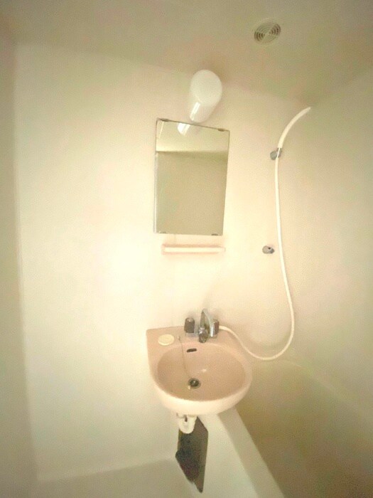 物件内観写真9　(洗面)