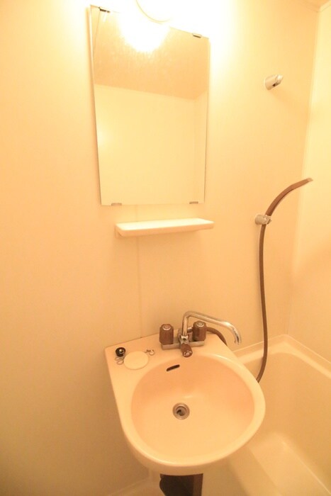 物件内観写真10　(洗面)